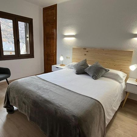 Hotel Farré D'avall Barruera Exteriör bild